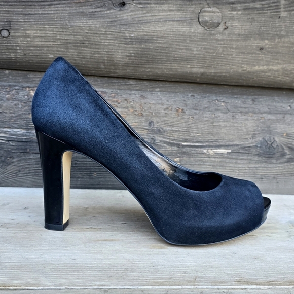 Franco Sarto L-View Black Suede, Peep Toe, Platform, Blook Heel Pumps. WMS 7M - Picture 15 of 15